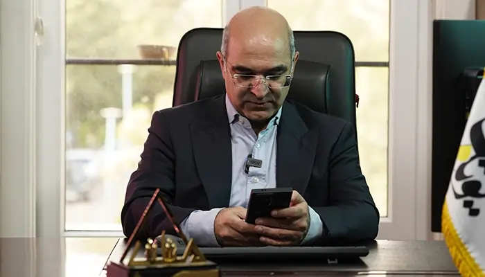 نظرات و بازخورد مراجعان و مشتریان درباره دکتر میرابی