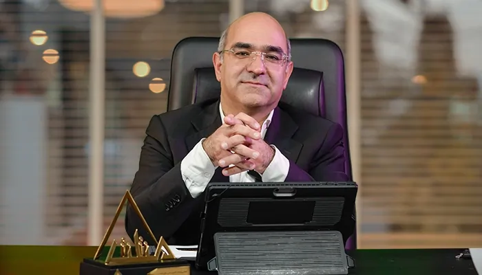 تصویر دکتر احمد میرابی