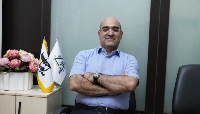 دکتر احم میرابی استراتژیست رشد کسبوکار با نگاه سرمایهگذاری